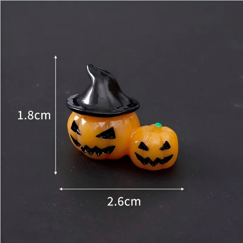 Halloween Small Ornament Skull Mummy Resurrection Ghost Festival Horror Resin Ornament Home Desktop Creative Decoration Supplies
