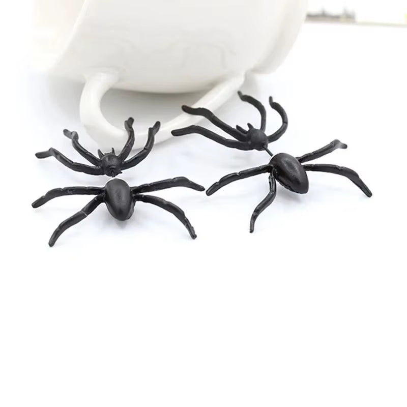 Halloween Party DIY Decoration 3D Horror Personality Black Spider Earrings Jewelry Piercing Earrings Clothing Decoration Supplie