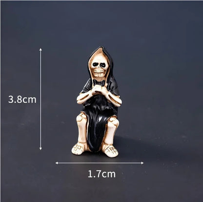Halloween Small Ornament Skull Mummy Resurrection Ghost Festival Horror Resin Ornament Home Desktop Creative Decoration Supplies